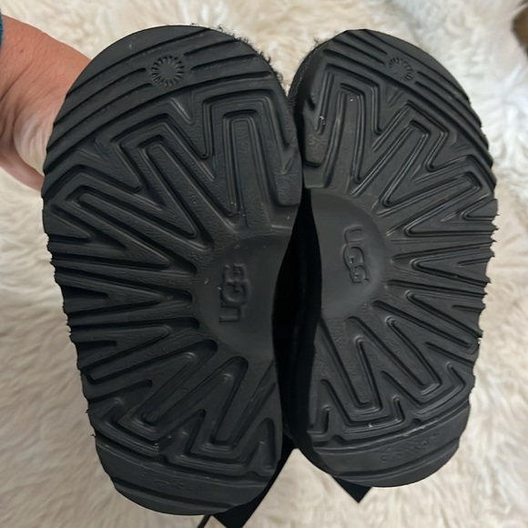 UGG Toddler Bailey Bow - Picture 3 of 5